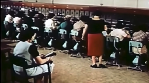 吹個(gè)口哨就能打電話？揭秘黑客鼻祖如何“玩弄”電話系統(tǒng)